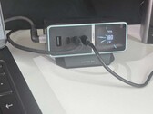 Laddar bärbara datorer med upp till 300 W: Recension av Cuktech 30 Ultra Charging Station