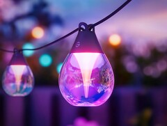 En 96 ft (30 m) lång version av Govee Outdoor Clear Bulb String Lights har anlänt. (Bildkälla: Govee)