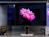 Den nya Hisense UX-monitorn med äkta RGB mini-LED-bakgrundsbelysning