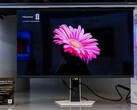 Den nya Hisense UX-monitorn med äkta RGB mini-LED-bakgrundsbelysning