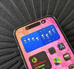 Face ID under skärmen gör potentiellt en permanent Dynamic Island-utskärning överflödig. (Bildkälla: Christine Tomero-Chan/Digital Trends)