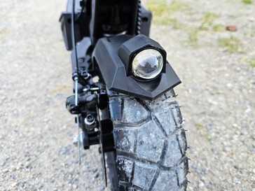 Ausom L2 Max Light (bildkälla:notebookcheck)