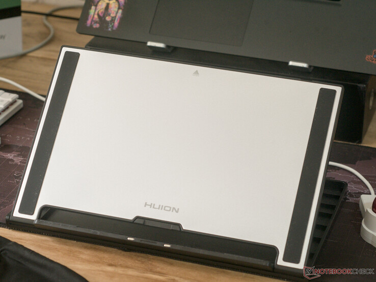 Huion Kamvas 16 Gen 3 stativ