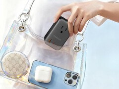 Tessans nya ultratunna reseadapter (bilden) har officiellt lanserats i USA och EU. (Bildkälla: Tessan)