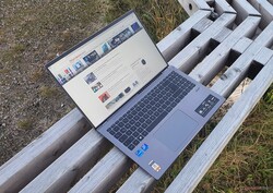 Acer Swift X 16 (2022), testenhet tillhandahållen av Acer Germany