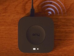 Philips Hue har lanserat en ny migrationsprocess för flera broar för Hue Bridge Pro (bilden). (Bildkälla: Philips Hue)