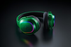 Razer Phantom Collection Barracuda X Chroma-headset (Bildkälla: Razer PR)