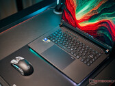 RTX 5090 Laptop och mini LED i en bärbar dator för spel - Asus ROG Strix SCAR 16 2025 recension