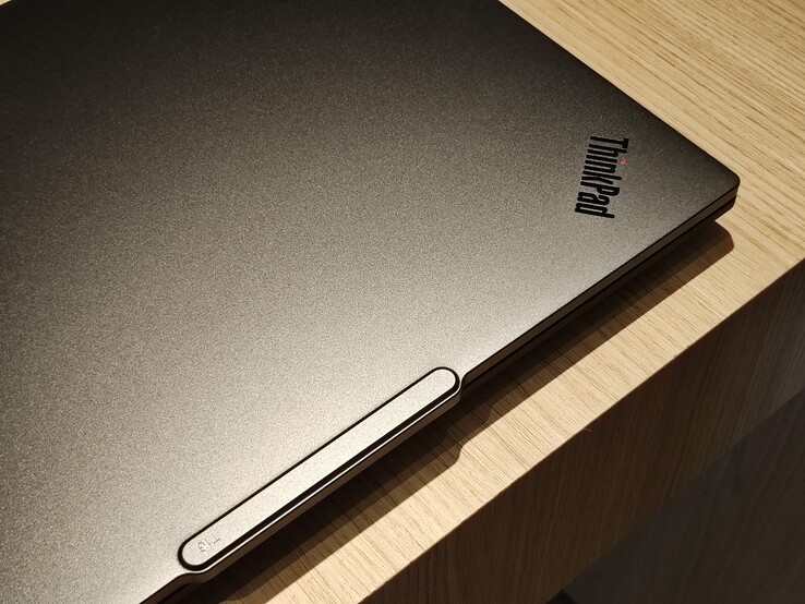 Aluminiumlock på ThinkPad T16 Gen 5.