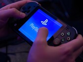 Mockup av den ryktade nya PS6-handenheten (Bildkälla: Sony PlayStation med ändringar)