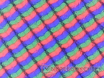 Matt panel är något kornigare än ett glansigt alternativ