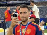 En av världsmästarna använder Honors Robot Phone efter sin seger i VM 2026.