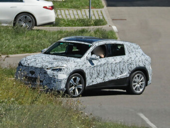 Mercedes GLA: Ny kompakt SUV på MMA-plattform som blir eldriven 2026 och hybrid från 2027. (Bildkälla: Autocar)