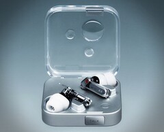 Nothing Ear (3) levereras med ett laddningsfodral som delvis är tillverkat av metall. (Bildkälla: Nothing)