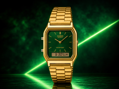 Klockan Casio AQ-230GA-3AMQY har en guldfärgad design