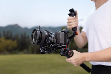 Visas här med motoriserad följfokus (Bildkälla: Hohem)