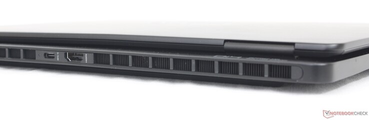 Baksida: USB-C (10 Gbps) med DisplayPort 1.4 + Power Delivery, HDMI 2.1