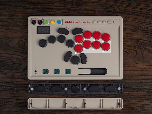 8BitDo Arcade Controller går lätt att anpassa.