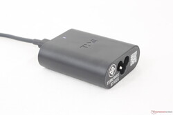 Liten universell 60 W USB-C AC-adapter