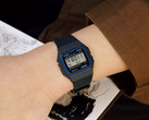 Casio F-91W på en handled.