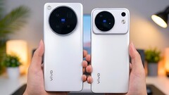 Bilder som cirkulerar just nu belyser designskillnaderna mellan Vivo X500 Pro-modellerna (till vänster) och Vivo X500.