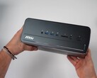 MSI Pro Max Edge AI Mini PC har gott om anslutningar på framsidan.