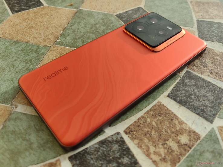 Realme GT7 Pro testsmartphone (Bildkälla: Marcus Herbrich)